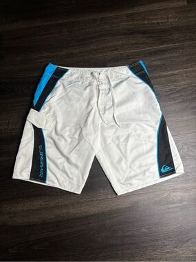Vintage Y2K Quicksilver Swim Trunks Board Shorts